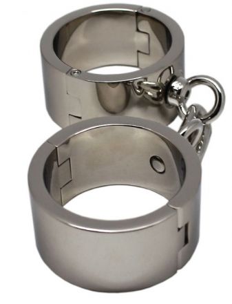 Тяжелые металлические наручники для профессионалов BDSM